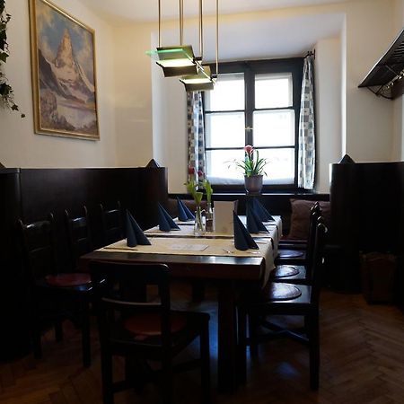 Hotel Happ Innsbruck Buitenkant foto
