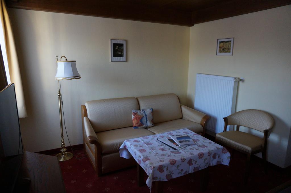 Hotel Happ Innsbruck Kamer foto
