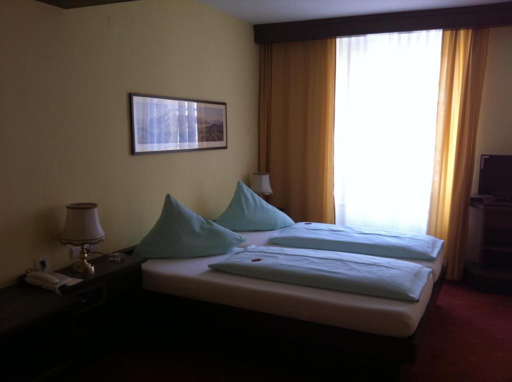 Hotel Happ Innsbruck Kamer foto