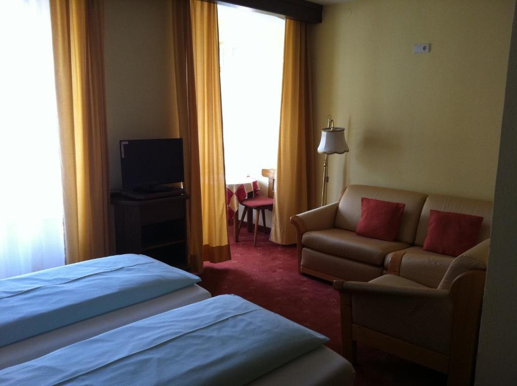 Hotel Happ Innsbruck Kamer foto